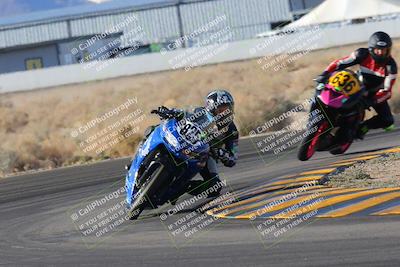 media/Dec-18-2022-SoCal Trackdays (Sun) [[8099a50955]]/Turn 4 (1pm)/